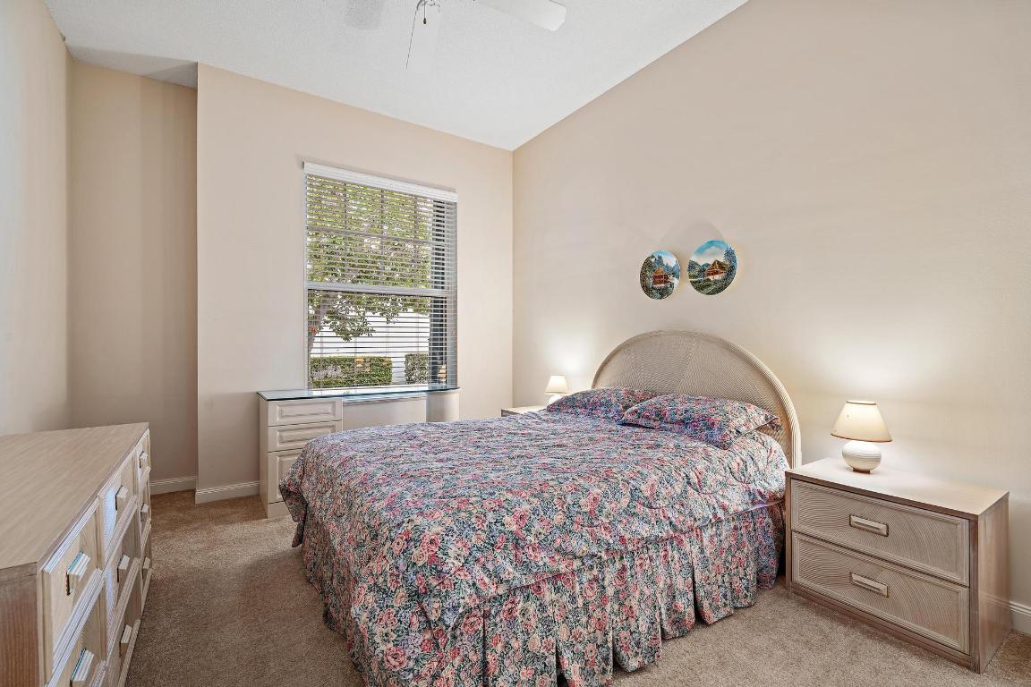 2821 SW Brighton Way