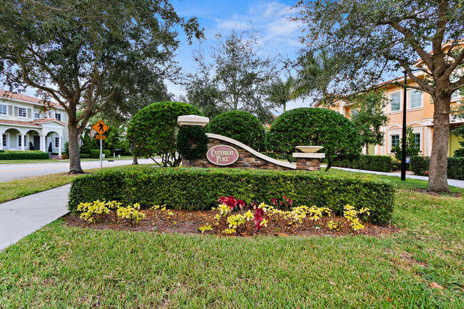 138 Ennis Lane