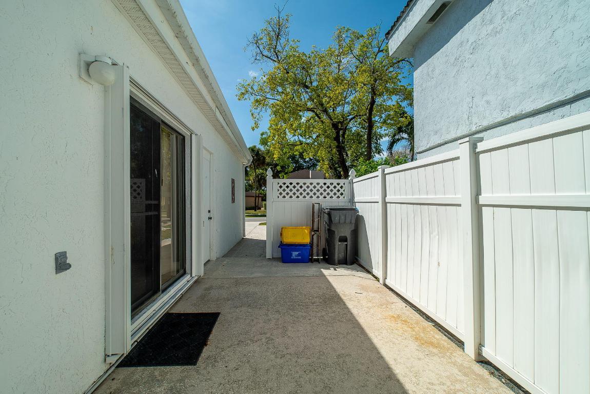 12658 Westhampton Circle