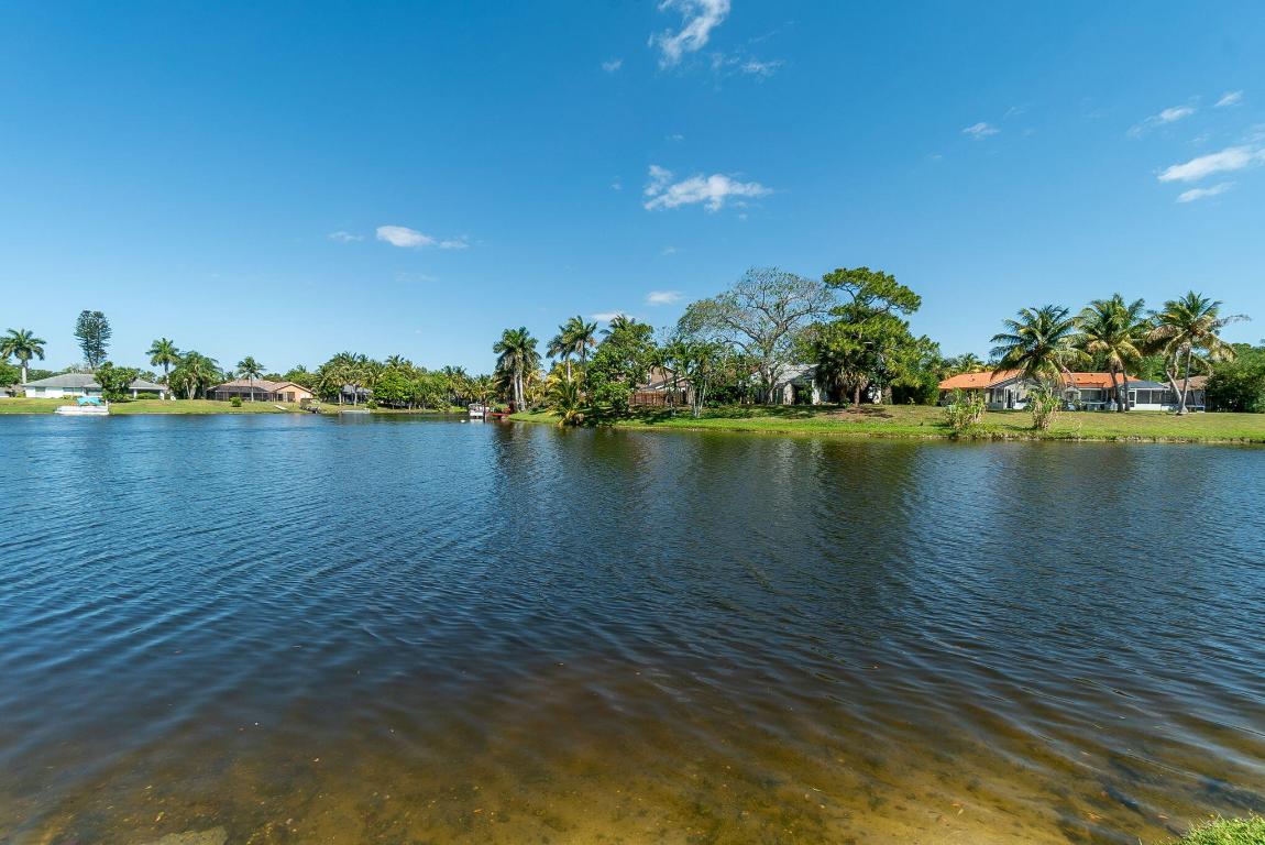 12658 Westhampton Circle