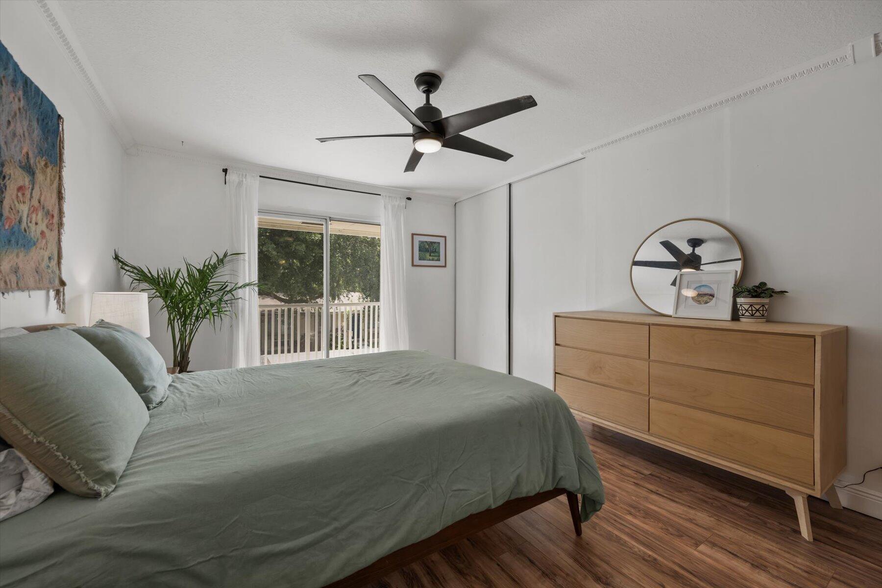 6158 Riverwalk Lane 6