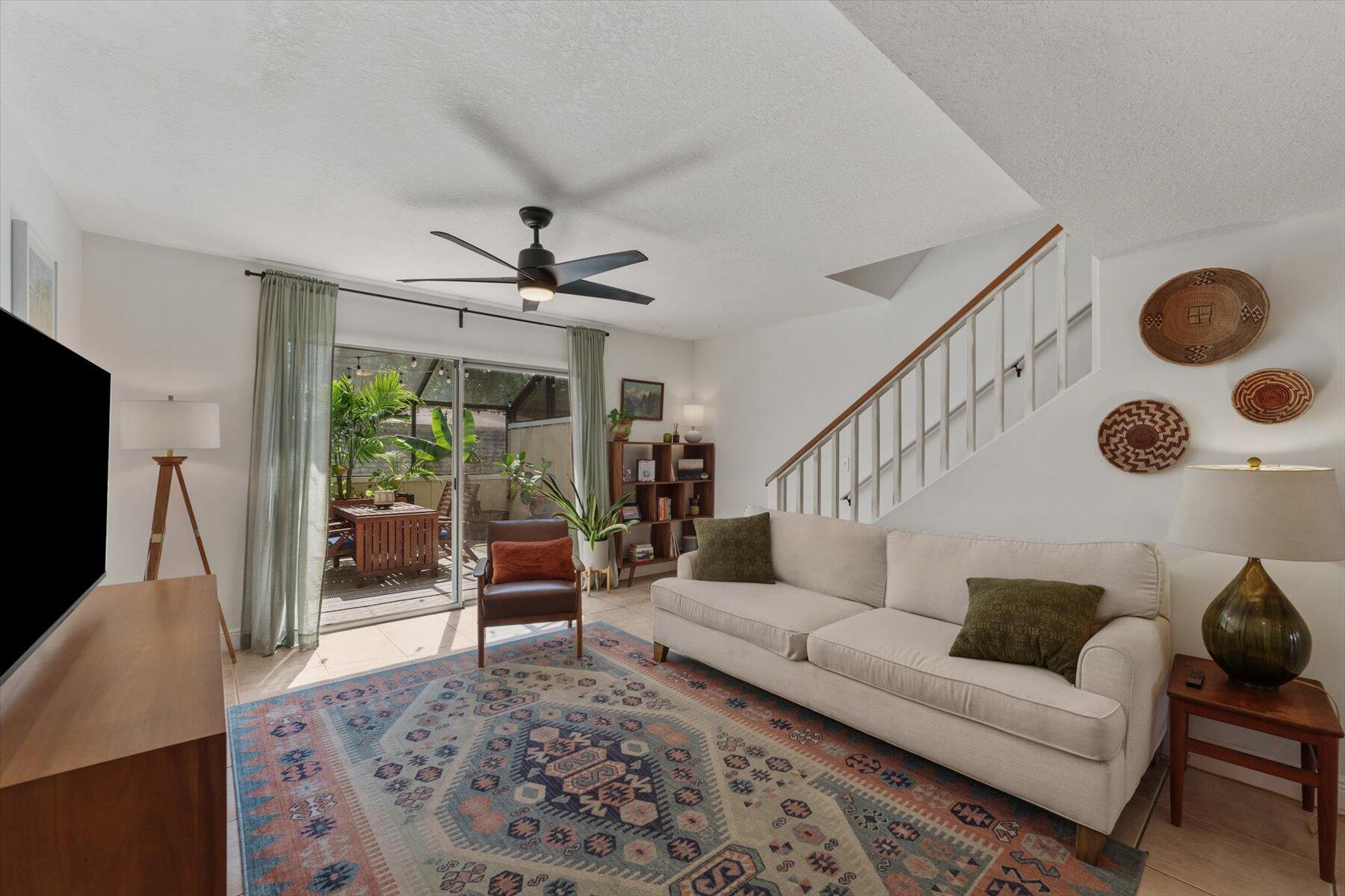 6158 Riverwalk Lane 6