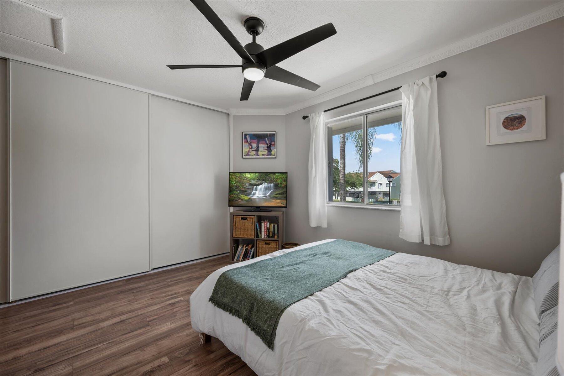 6158 Riverwalk Lane 6