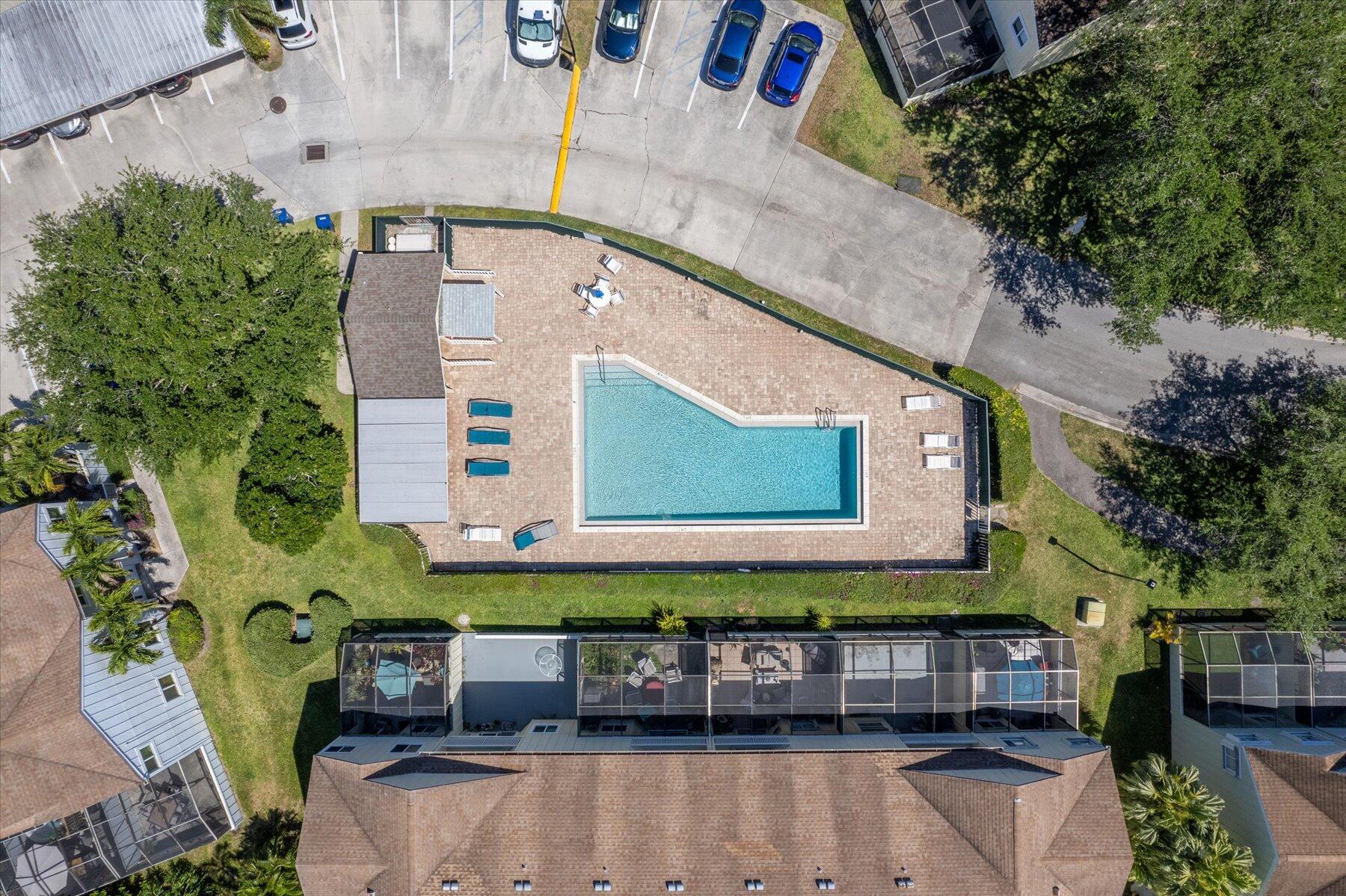 6158 Riverwalk Lane 6