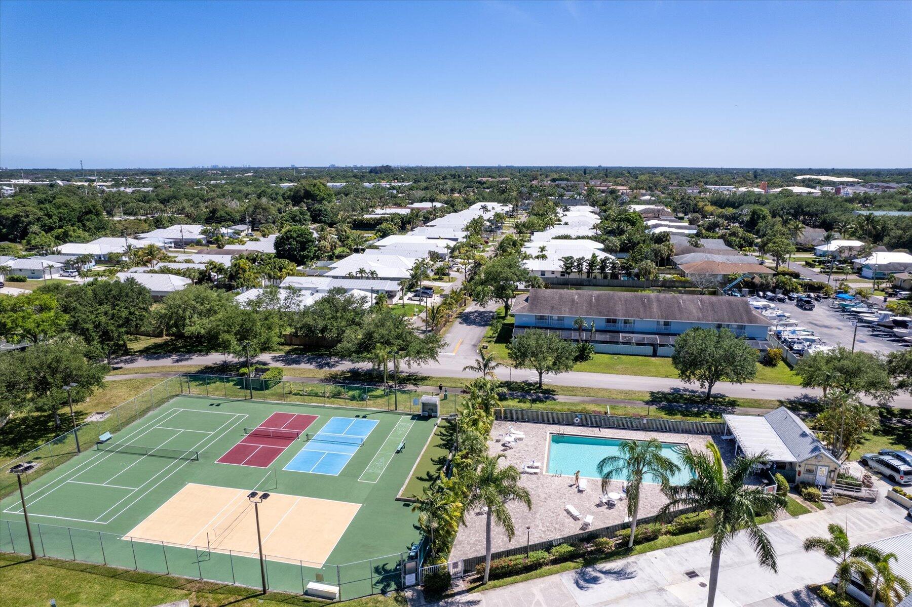 6158 Riverwalk Lane 6