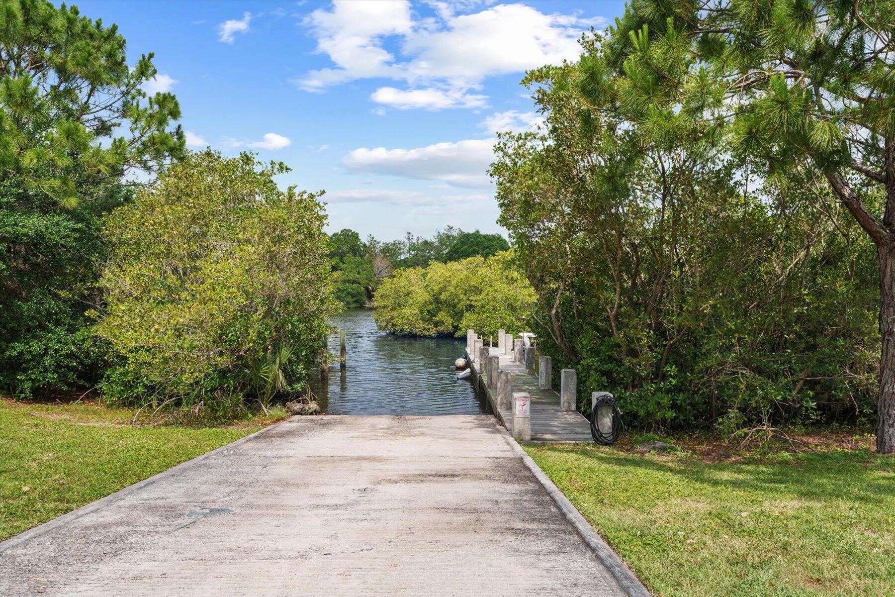 6158 Riverwalk Lane 6