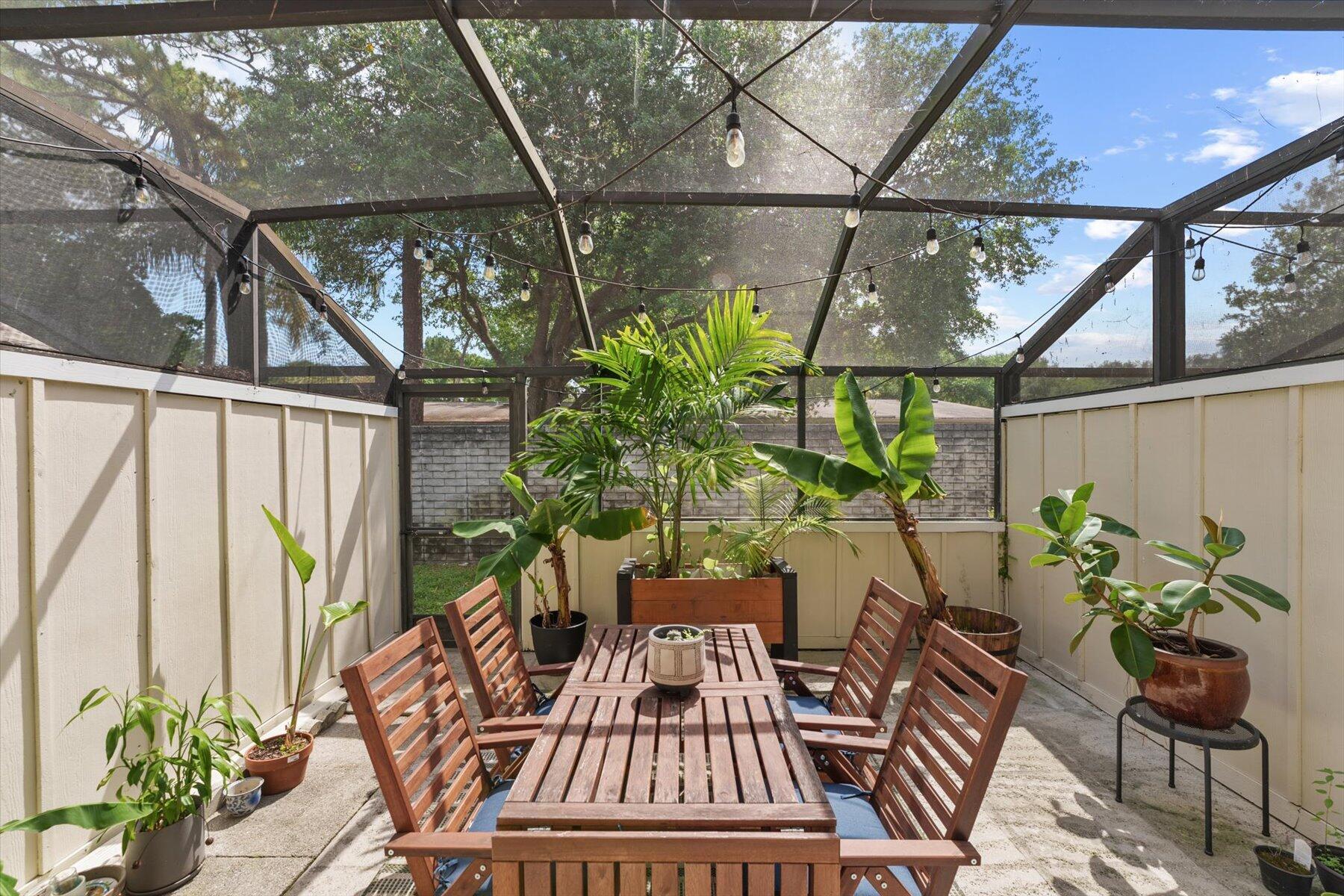 6158 Riverwalk Lane 6