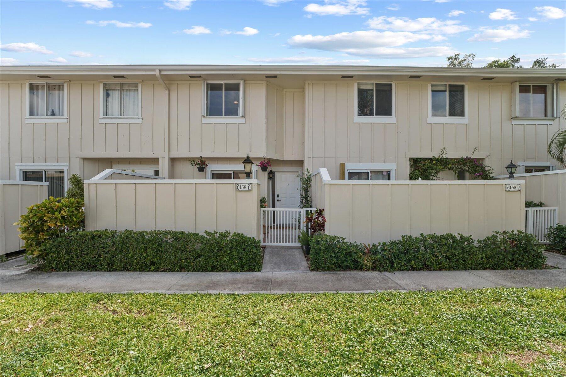 6158 Riverwalk Lane 6