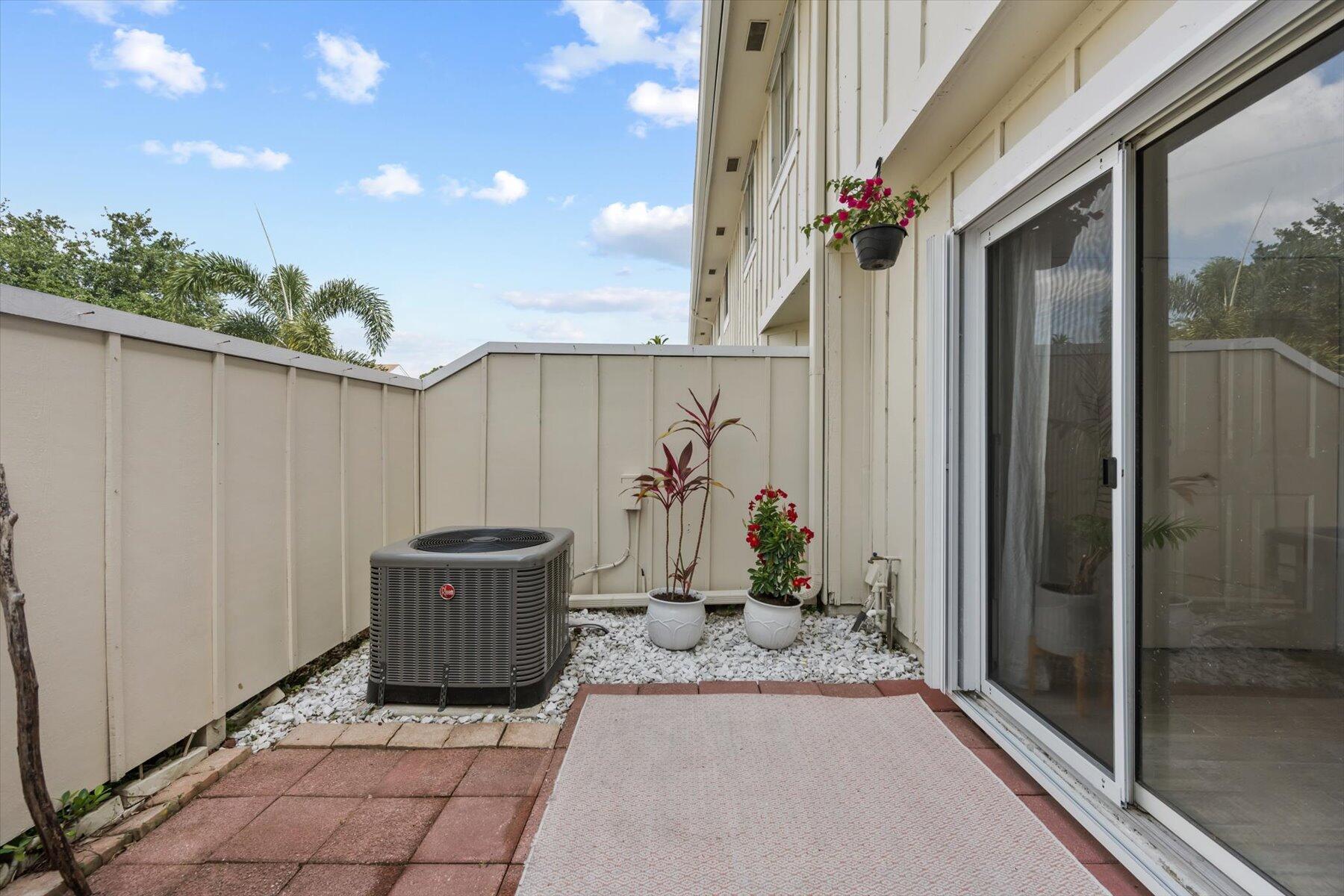 6158 Riverwalk Lane 6