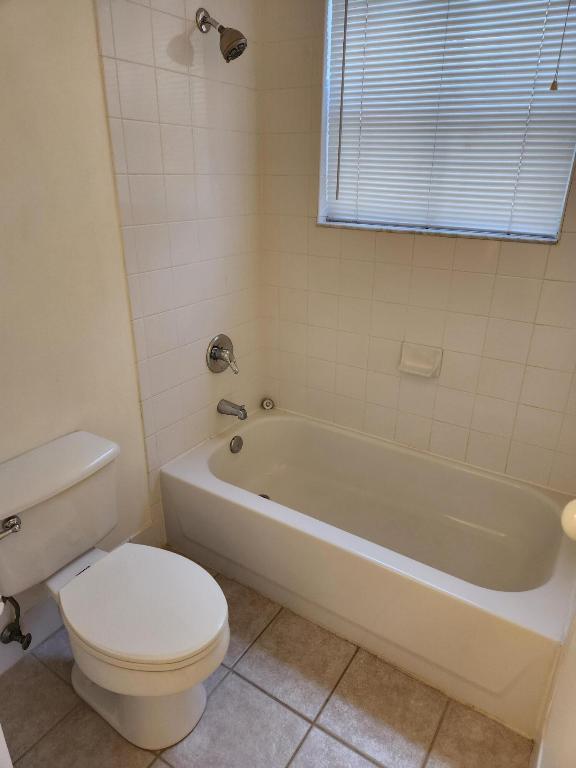 1054 University Boulevard 25