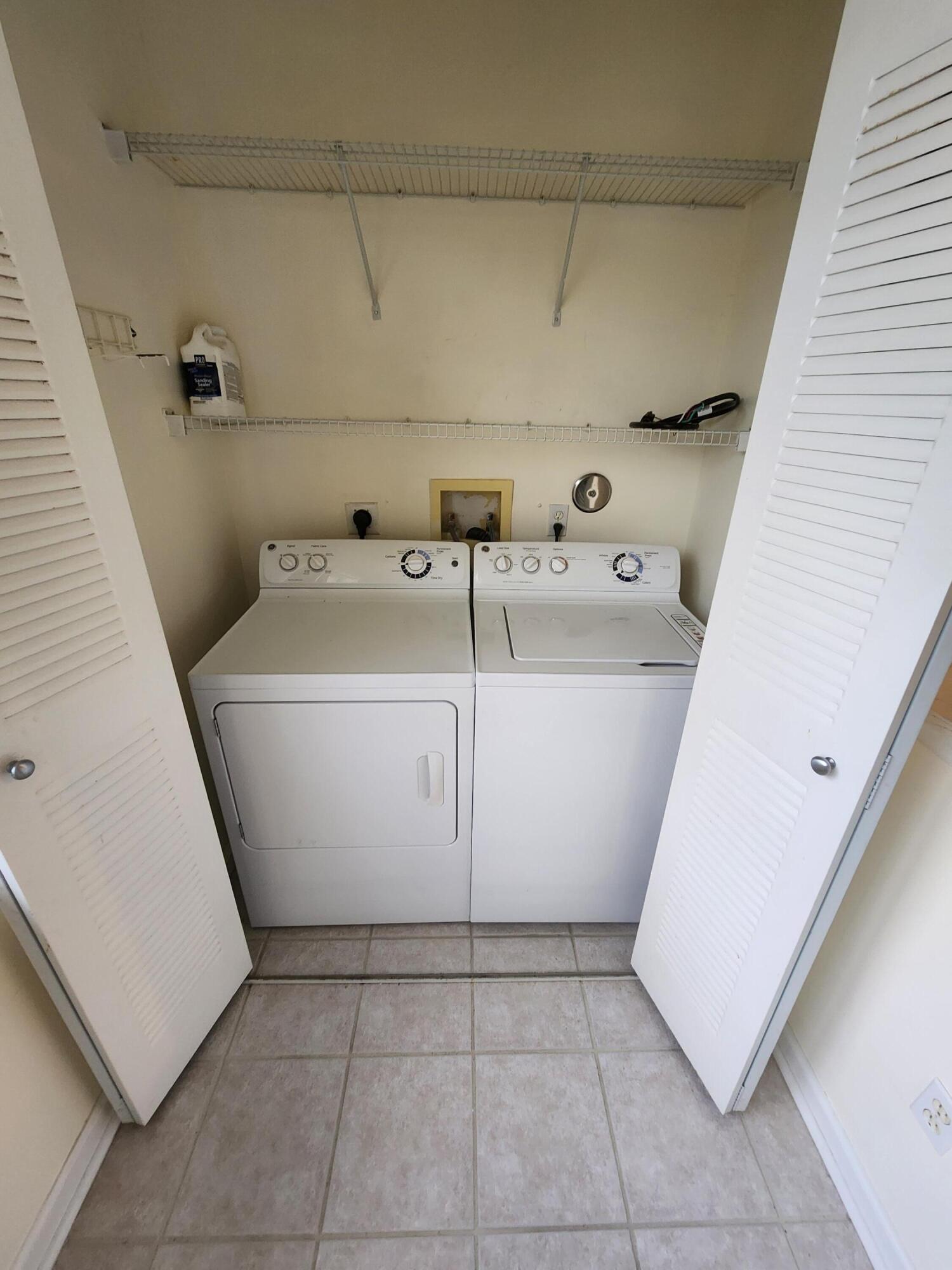 1054 University Boulevard 25