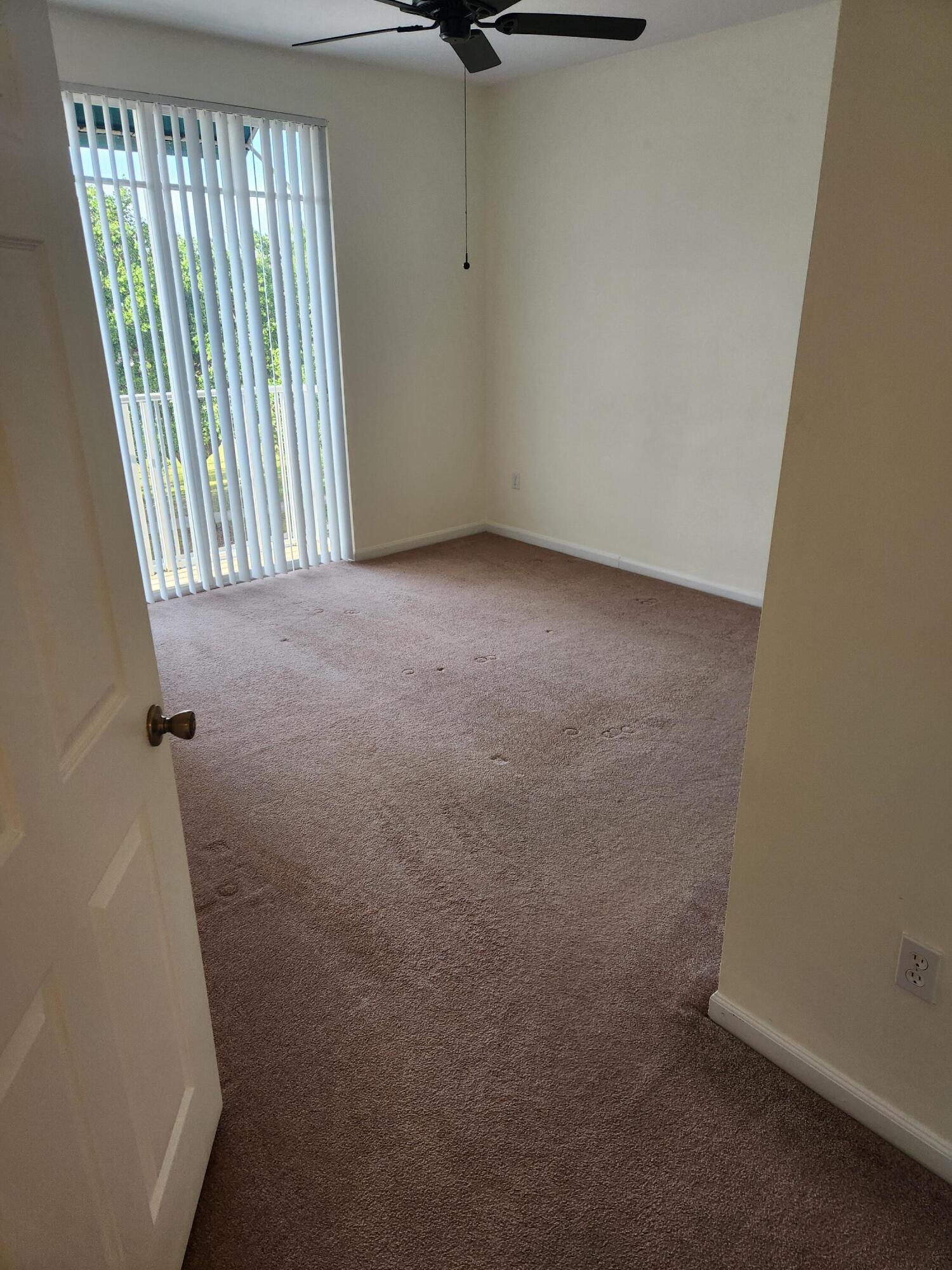 1054 University Boulevard 25