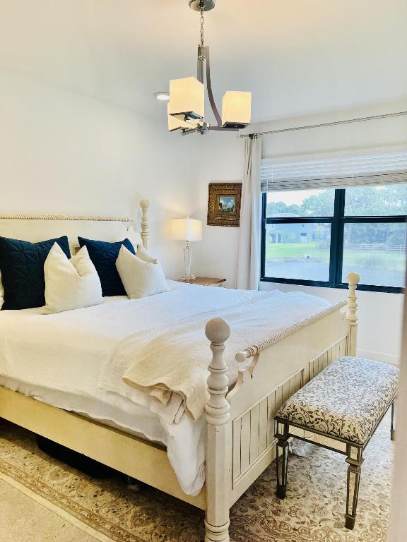 18486 Claybrook Street Street