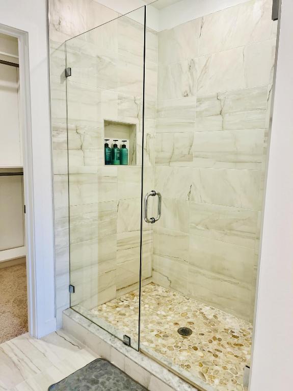 18486 Claybrook Street Street