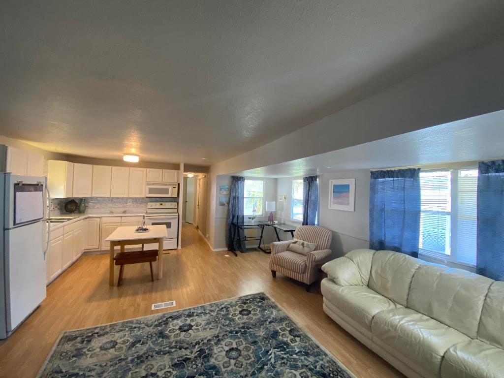 5400 SE Jack Ave Avenue K13