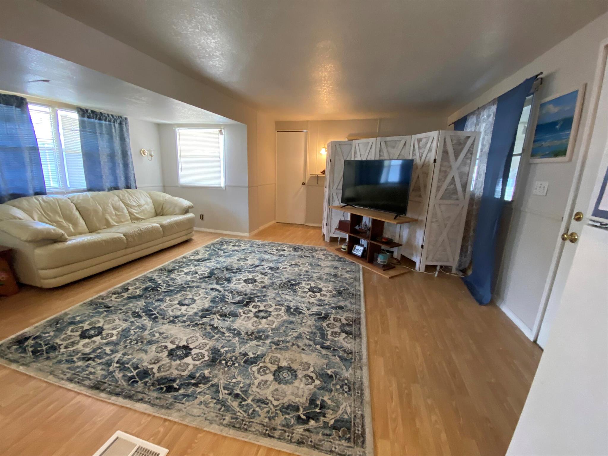 5400 SE Jack Ave Avenue K13