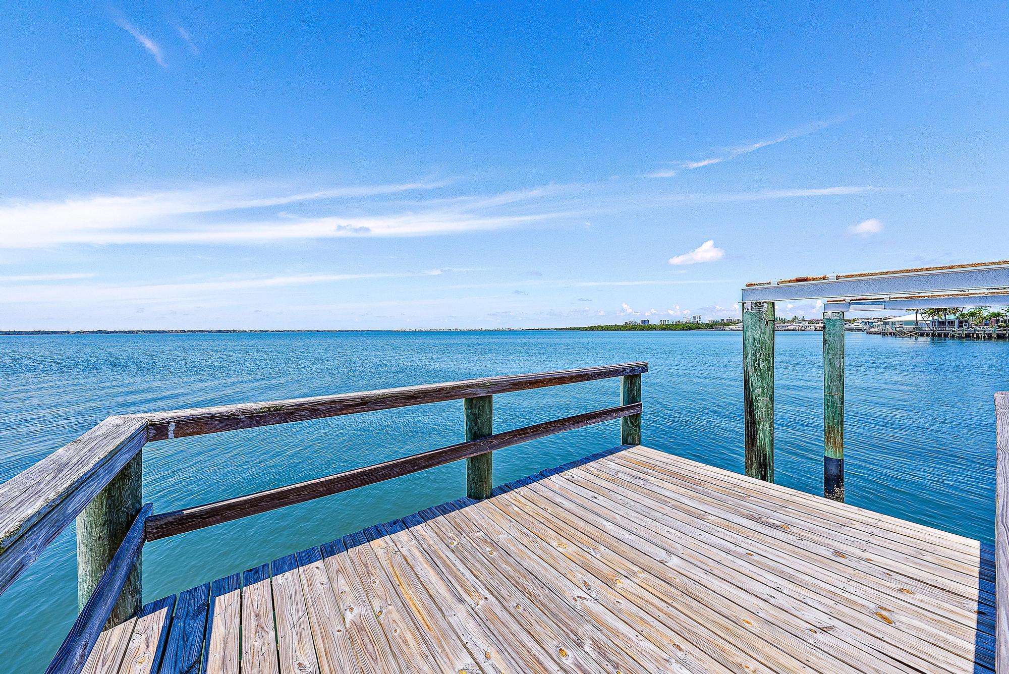 10701 S Ocean Drive 642