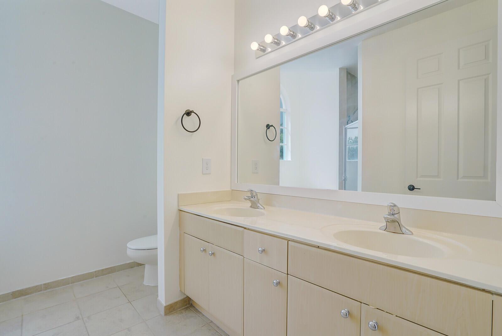 6351 Bella Circle 804