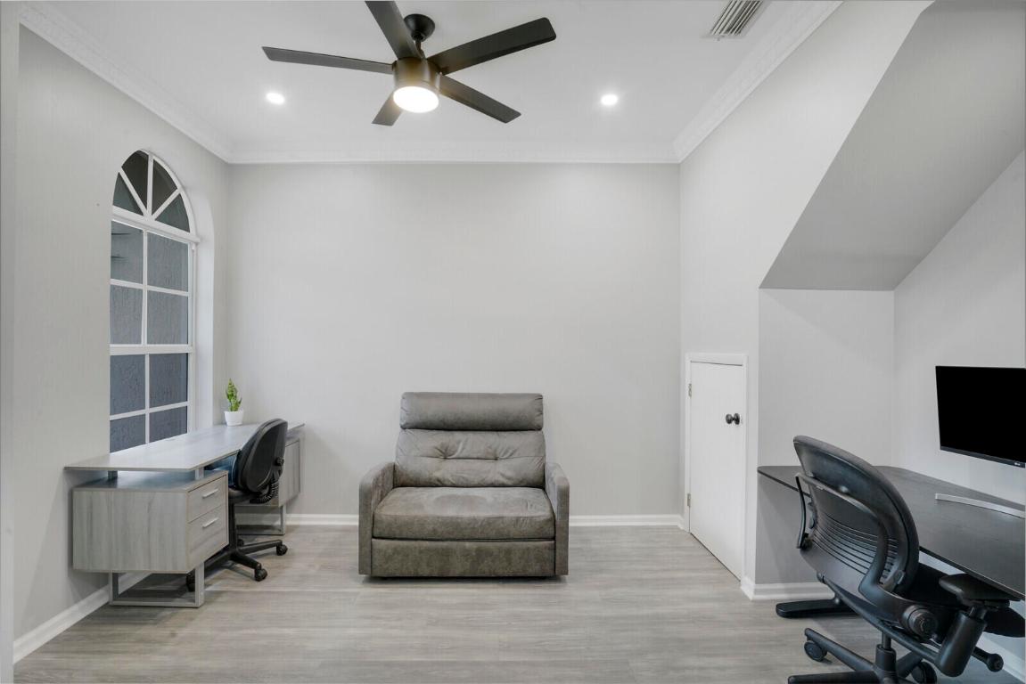 6351 Bella Circle 804