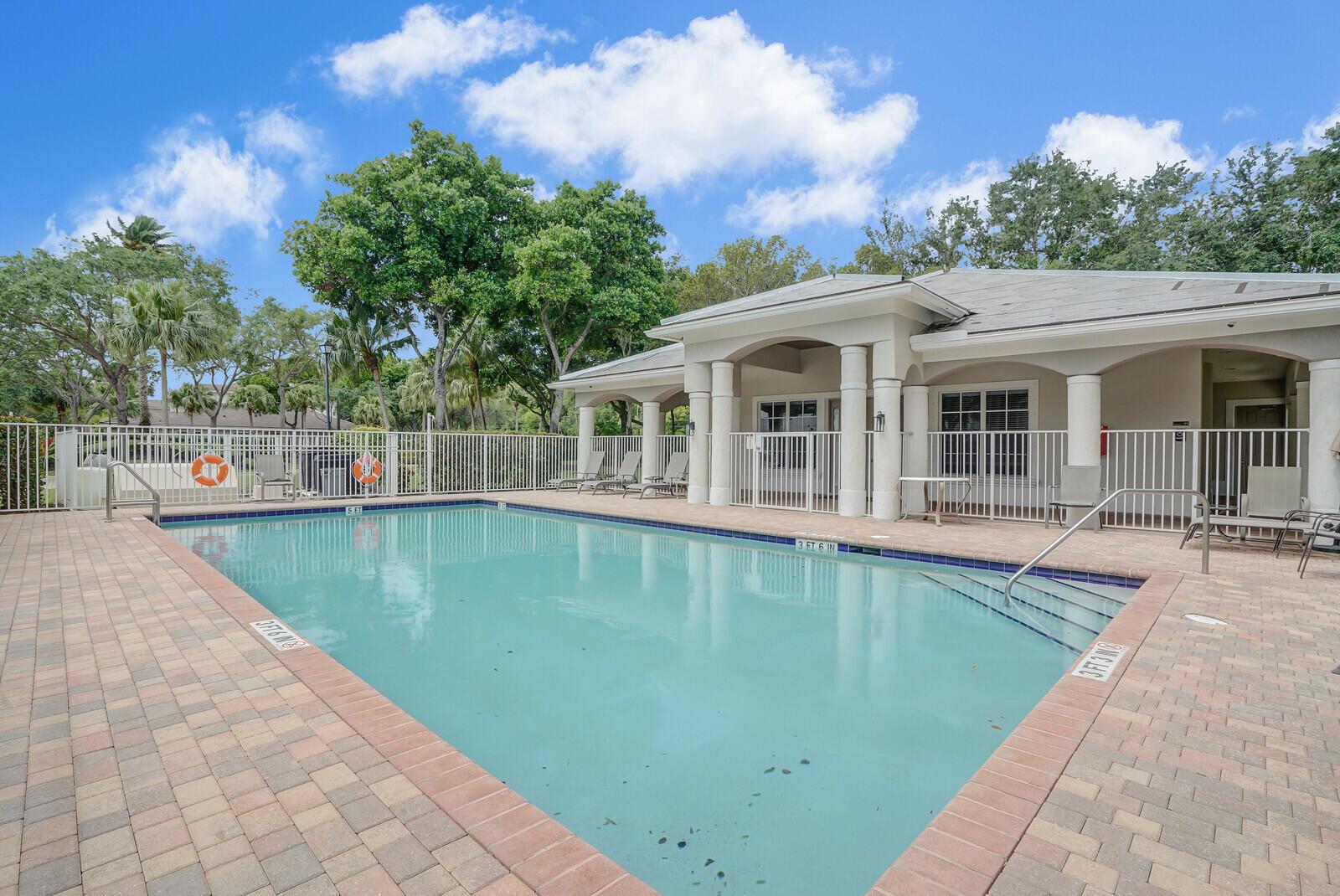 6351 Bella Circle 804