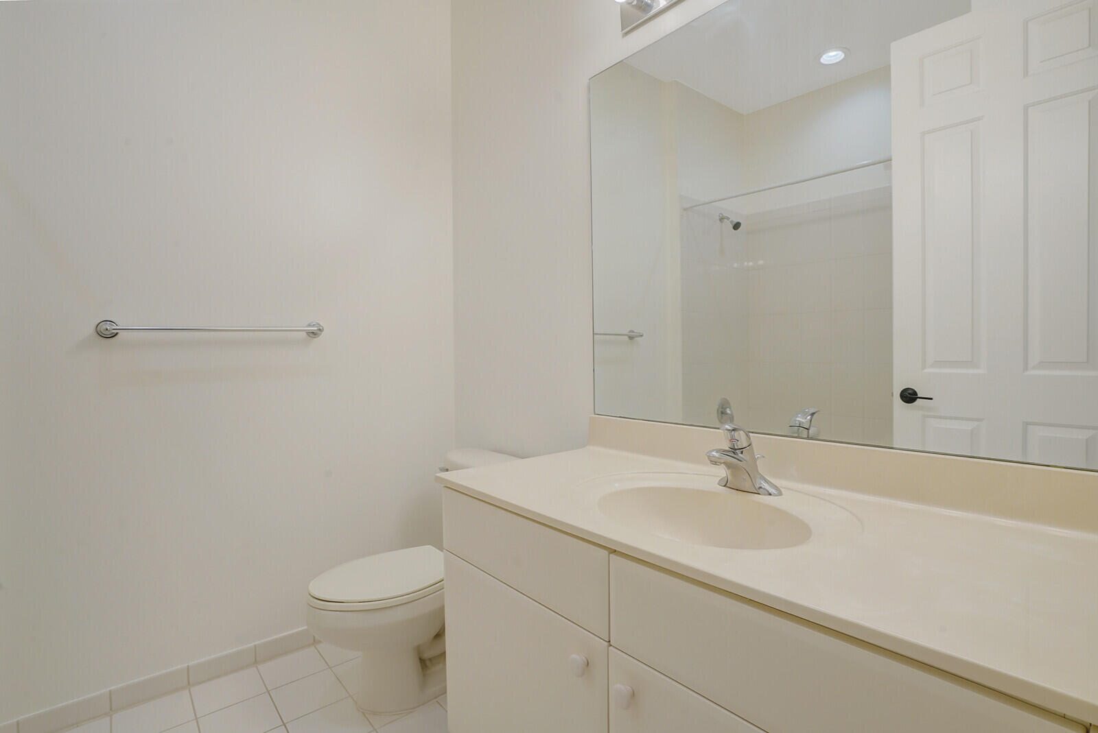 6351 Bella Circle 804