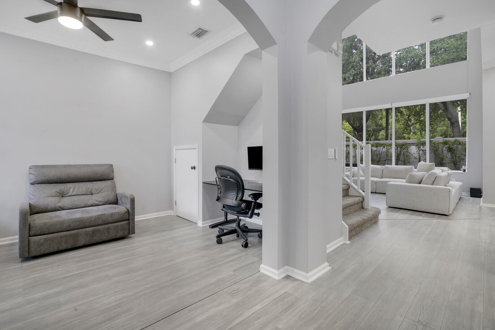 6351 Bella Circle 804
