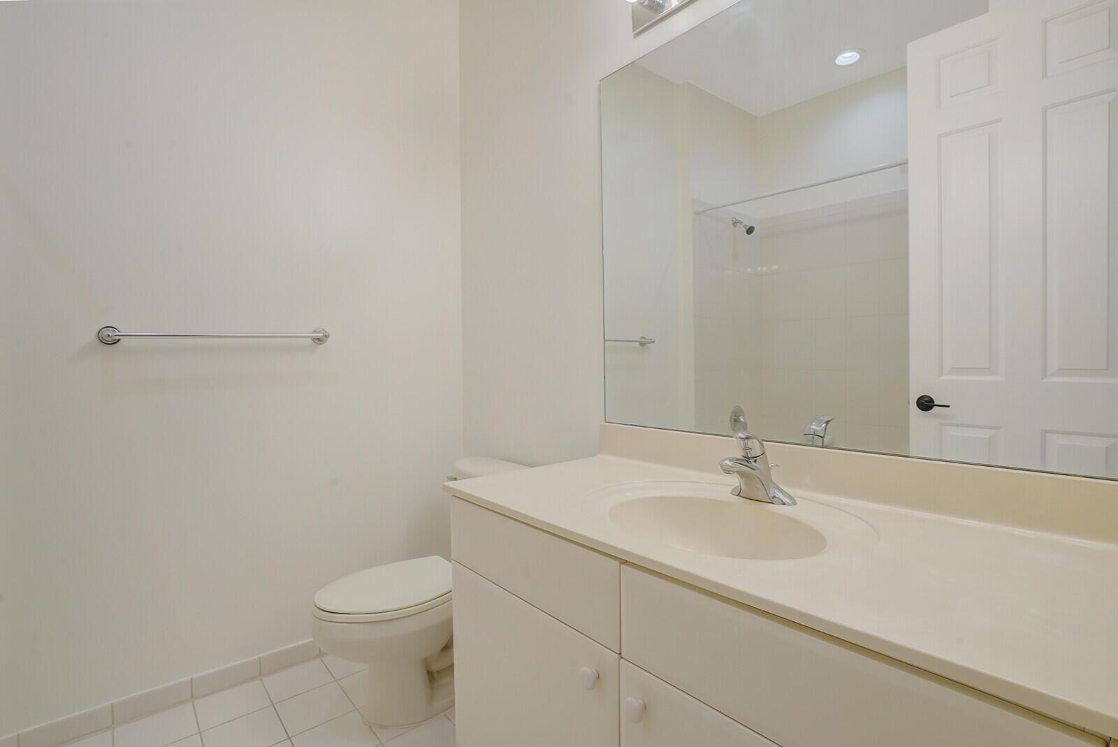 6351 Bella Circle 804