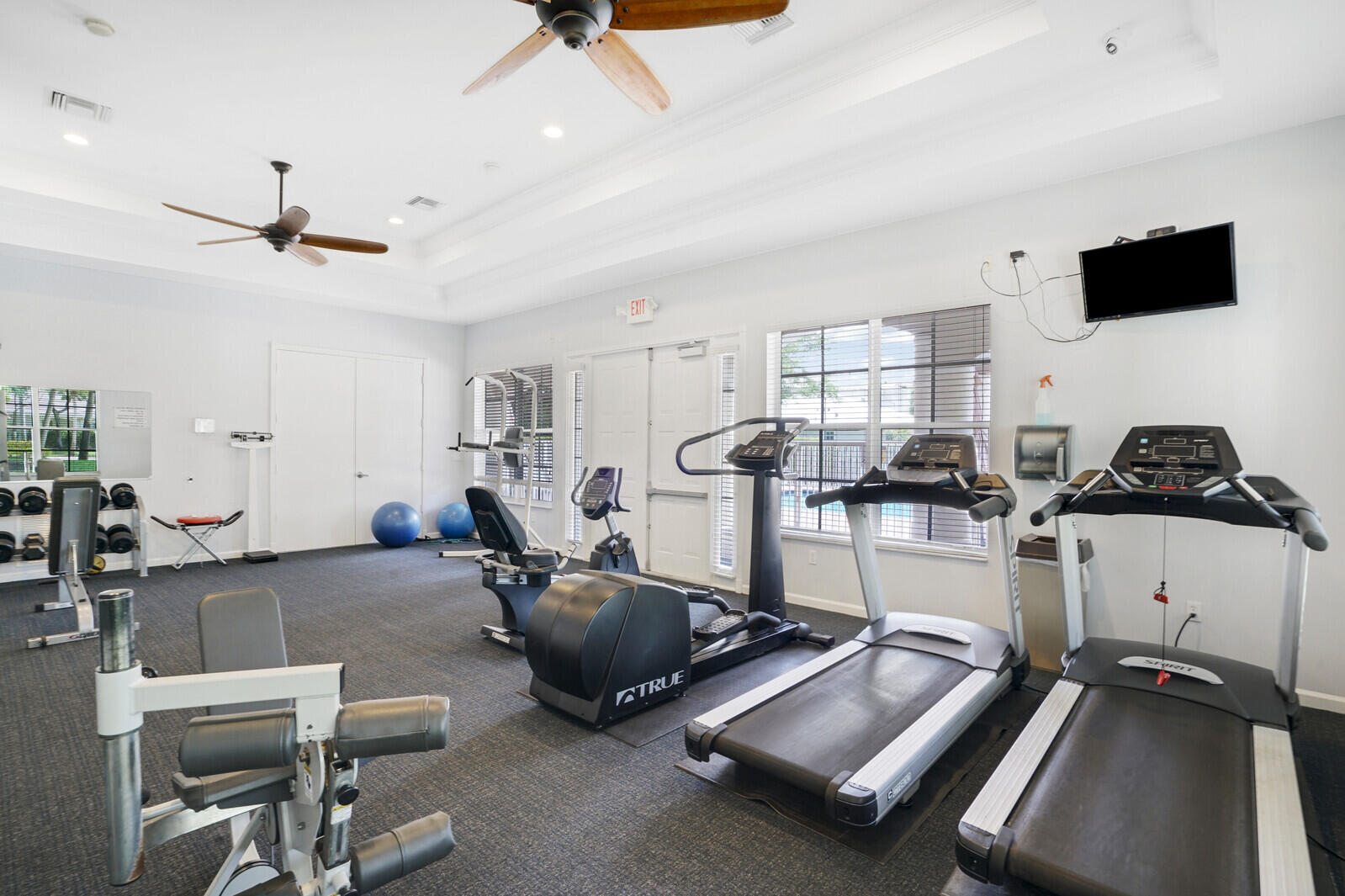 6351 Bella Circle 804