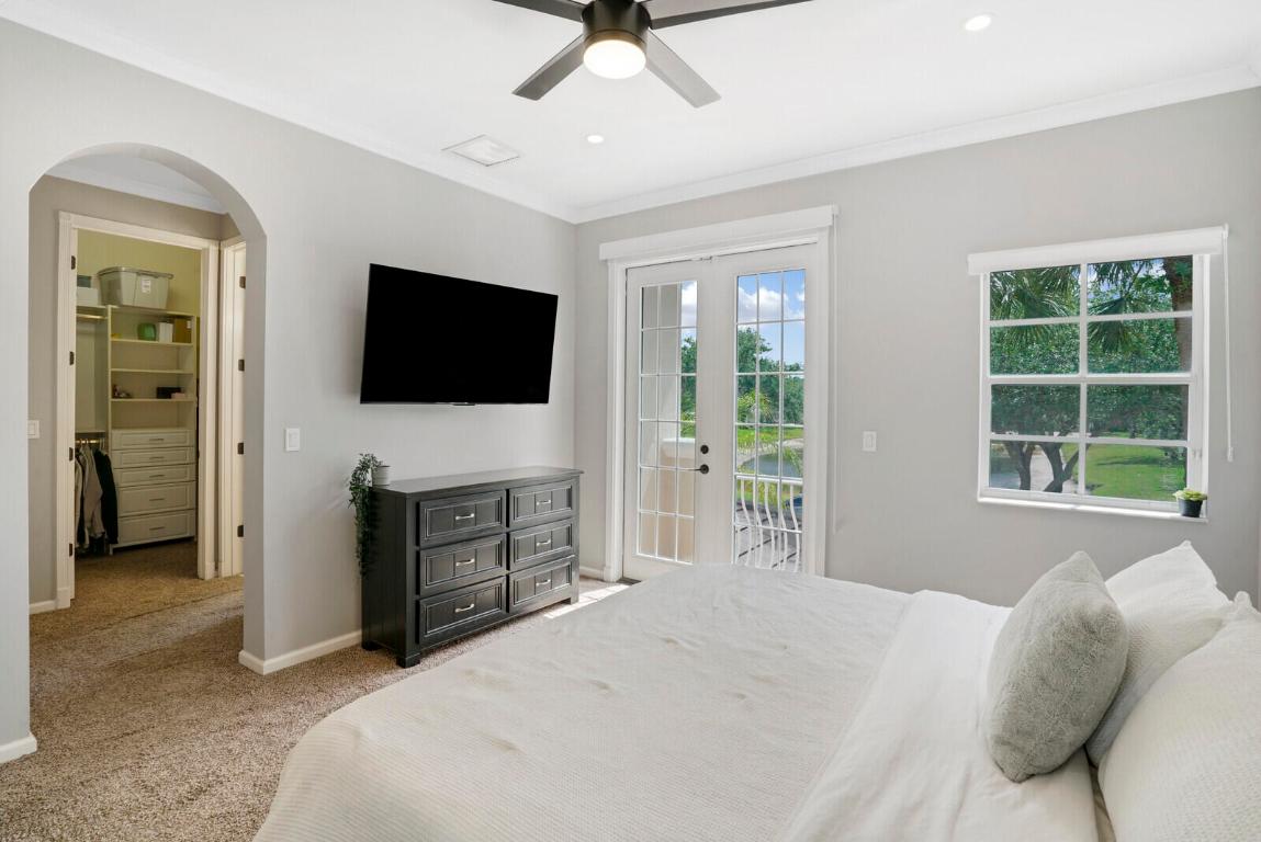 6351 Bella Circle 804