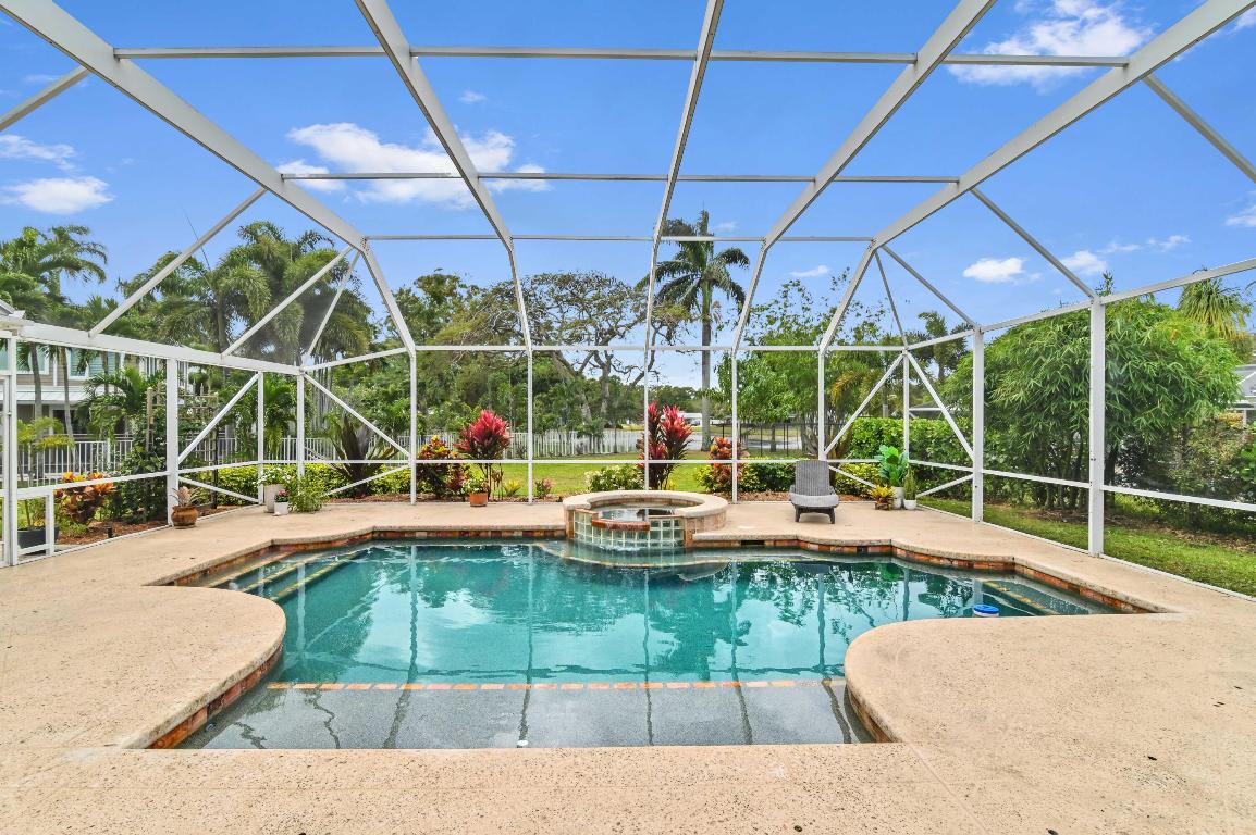 18263 River Oaks Drive