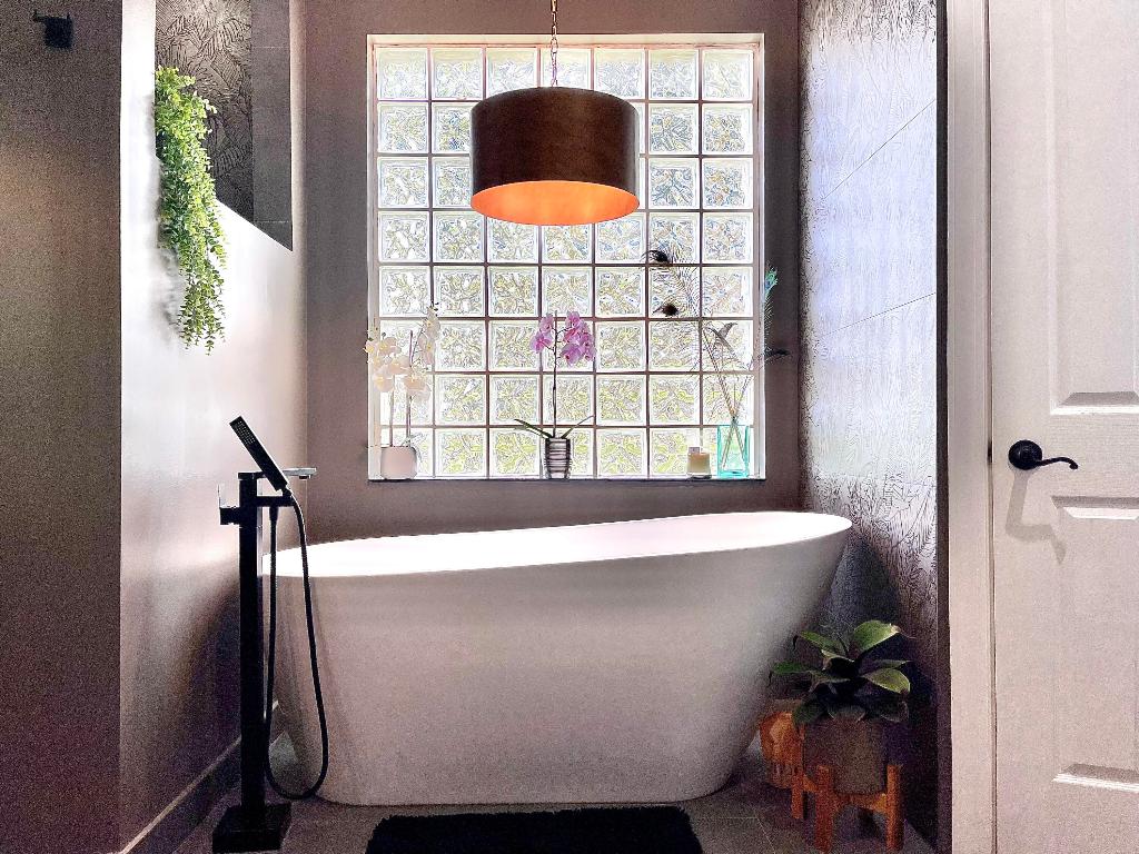 18263 River Oaks Drive