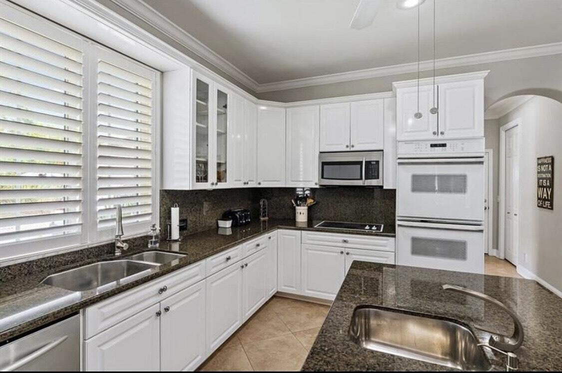 18263 River Oaks Drive