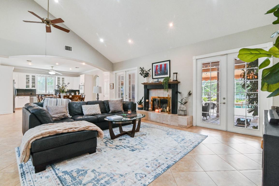 18263 River Oaks Drive