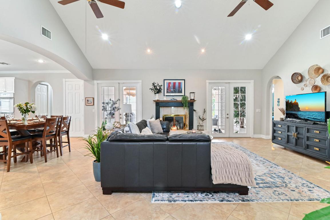 18263 River Oaks Drive