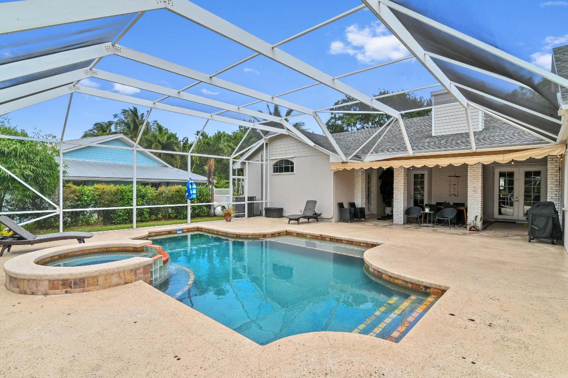 18263 River Oaks Drive