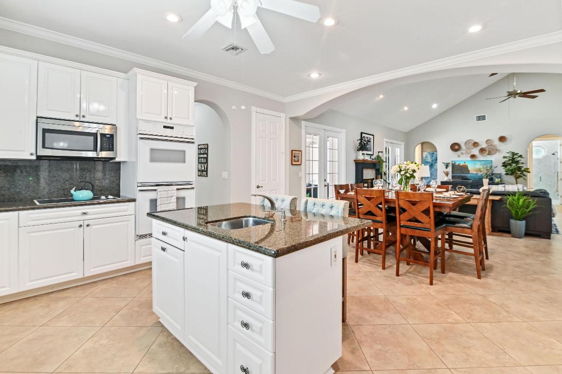 18263 River Oaks Drive