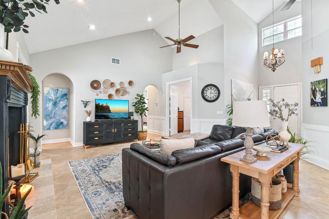 18263 River Oaks Drive