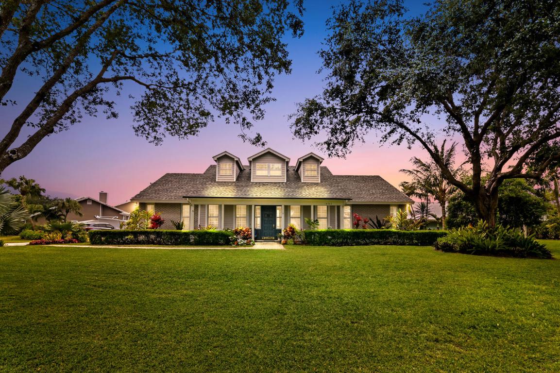 18263 River Oaks Drive