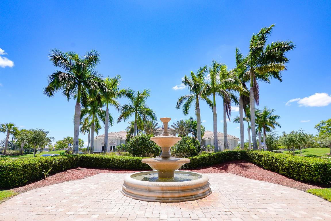 1327 NW Leonardo Circle