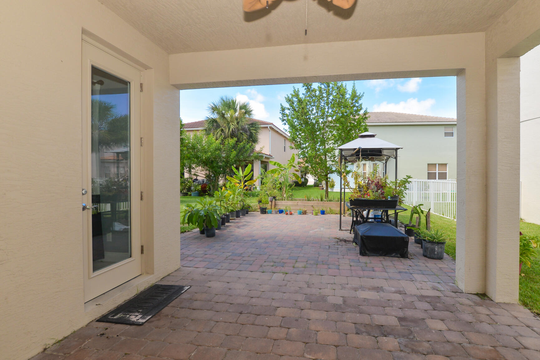 1327 NW Leonardo Circle