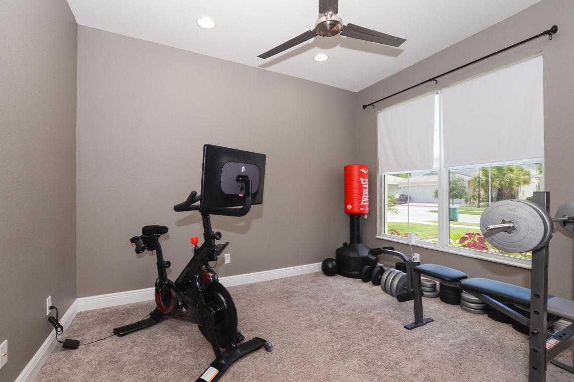 1327 NW Leonardo Circle