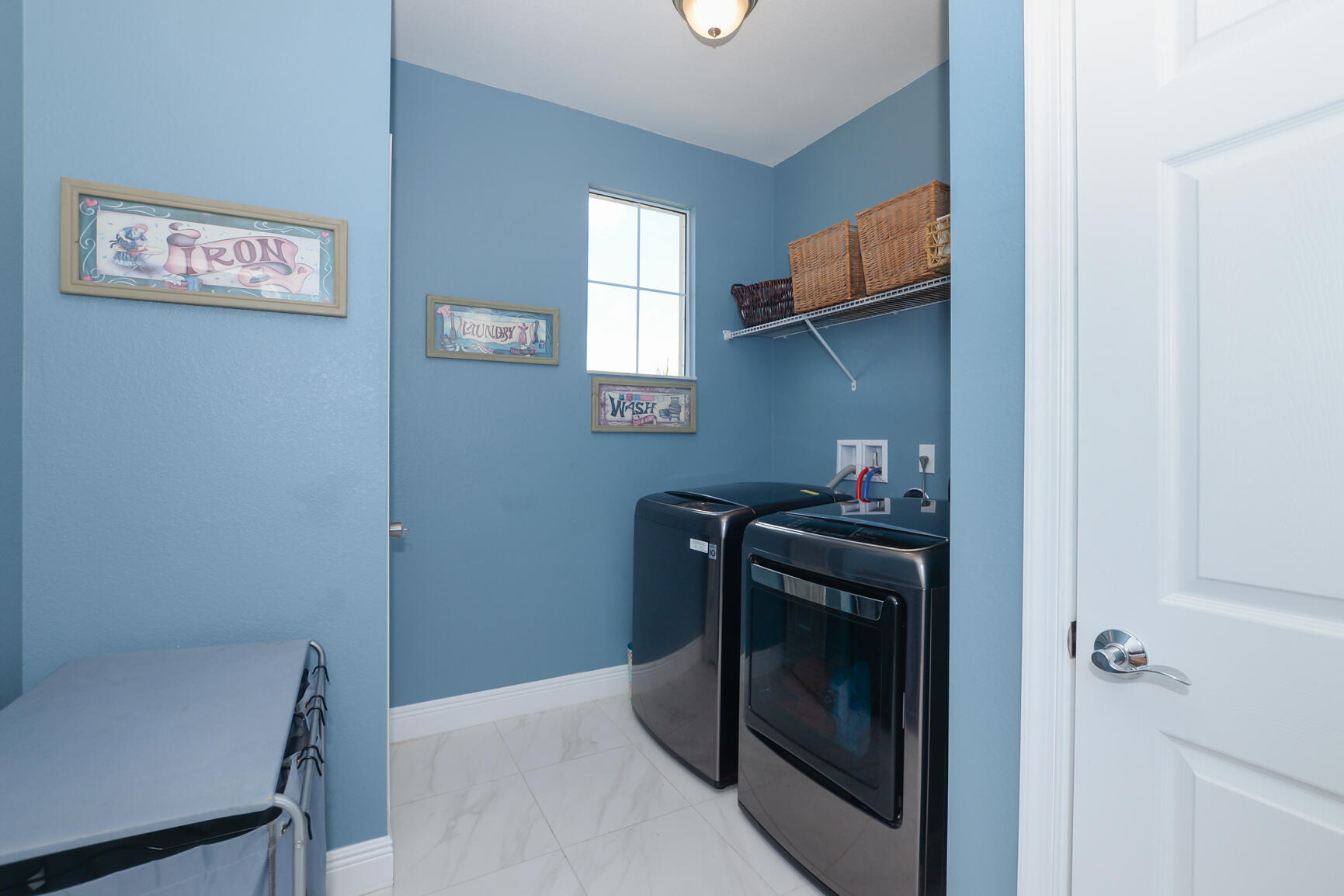 1327 NW Leonardo Circle