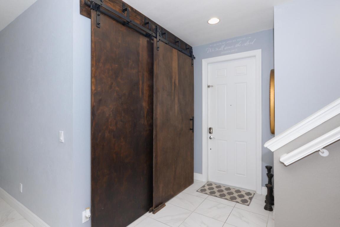 1327 NW Leonardo Circle