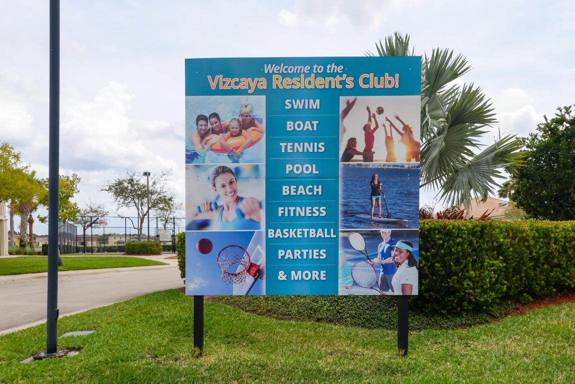 1327 NW Leonardo Circle