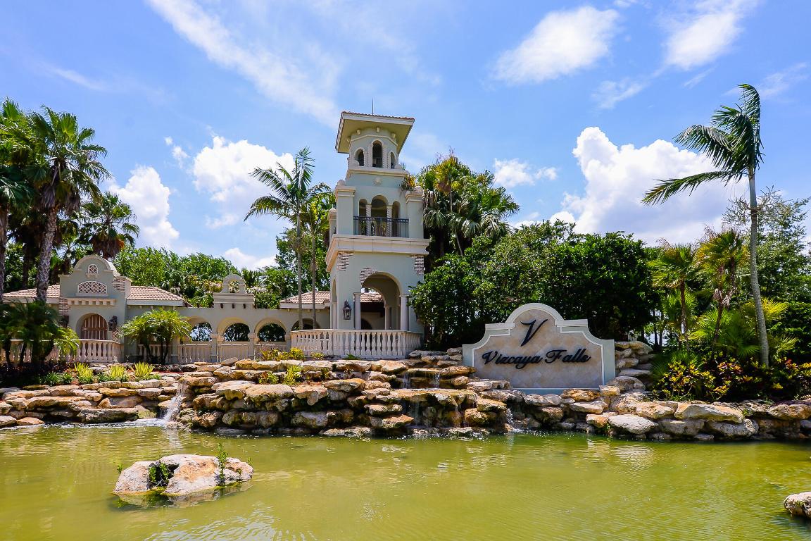 1327 NW Leonardo Circle