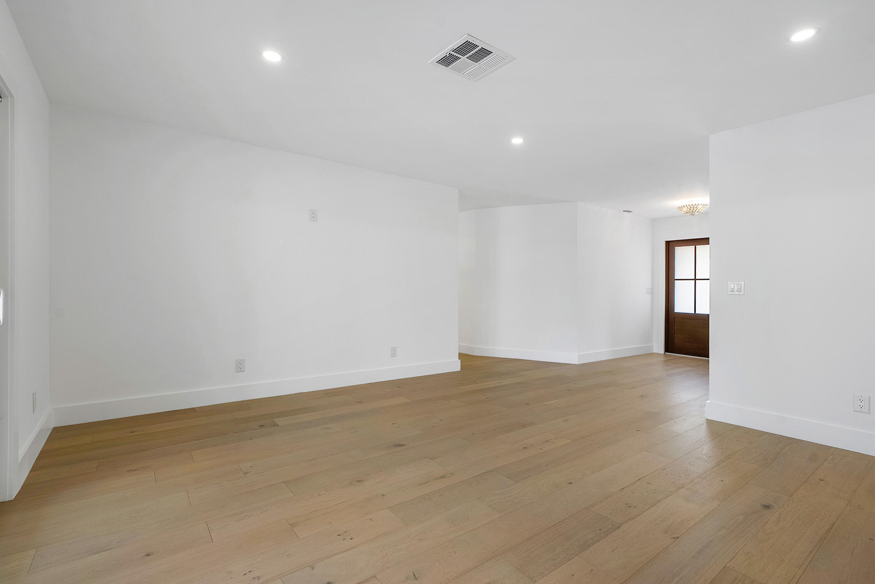 16 Marlwood Lane