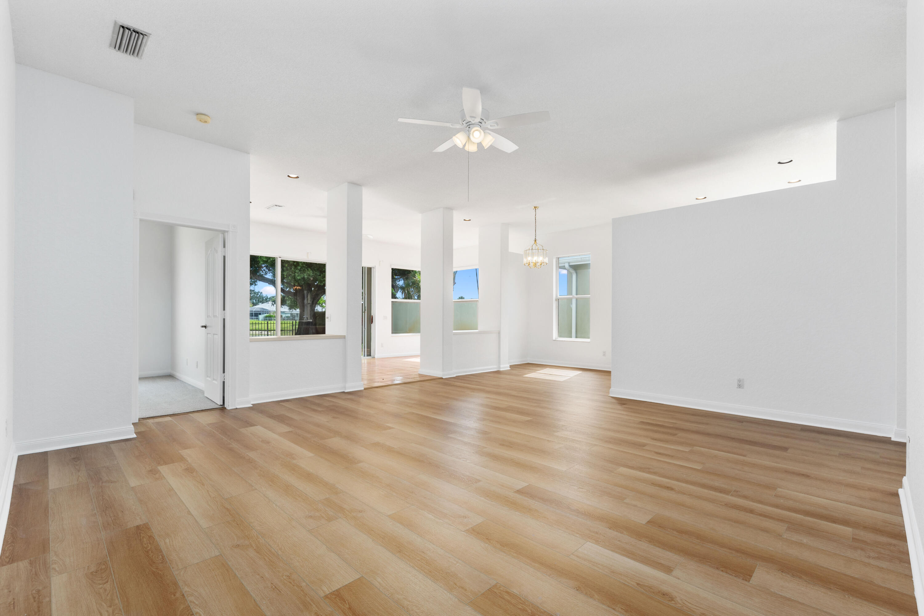 2544 SW Greenwich Way