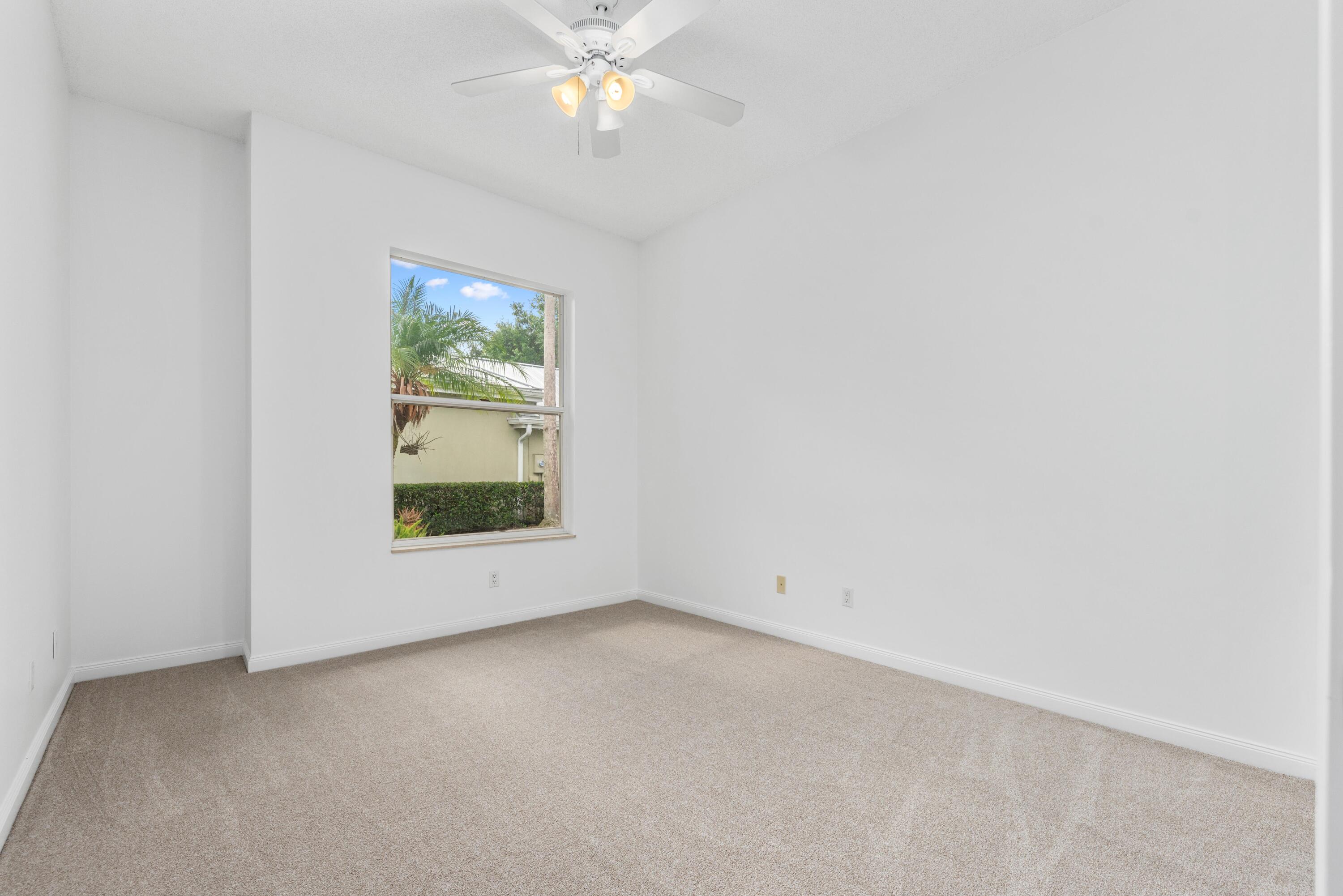 2544 SW Greenwich Way