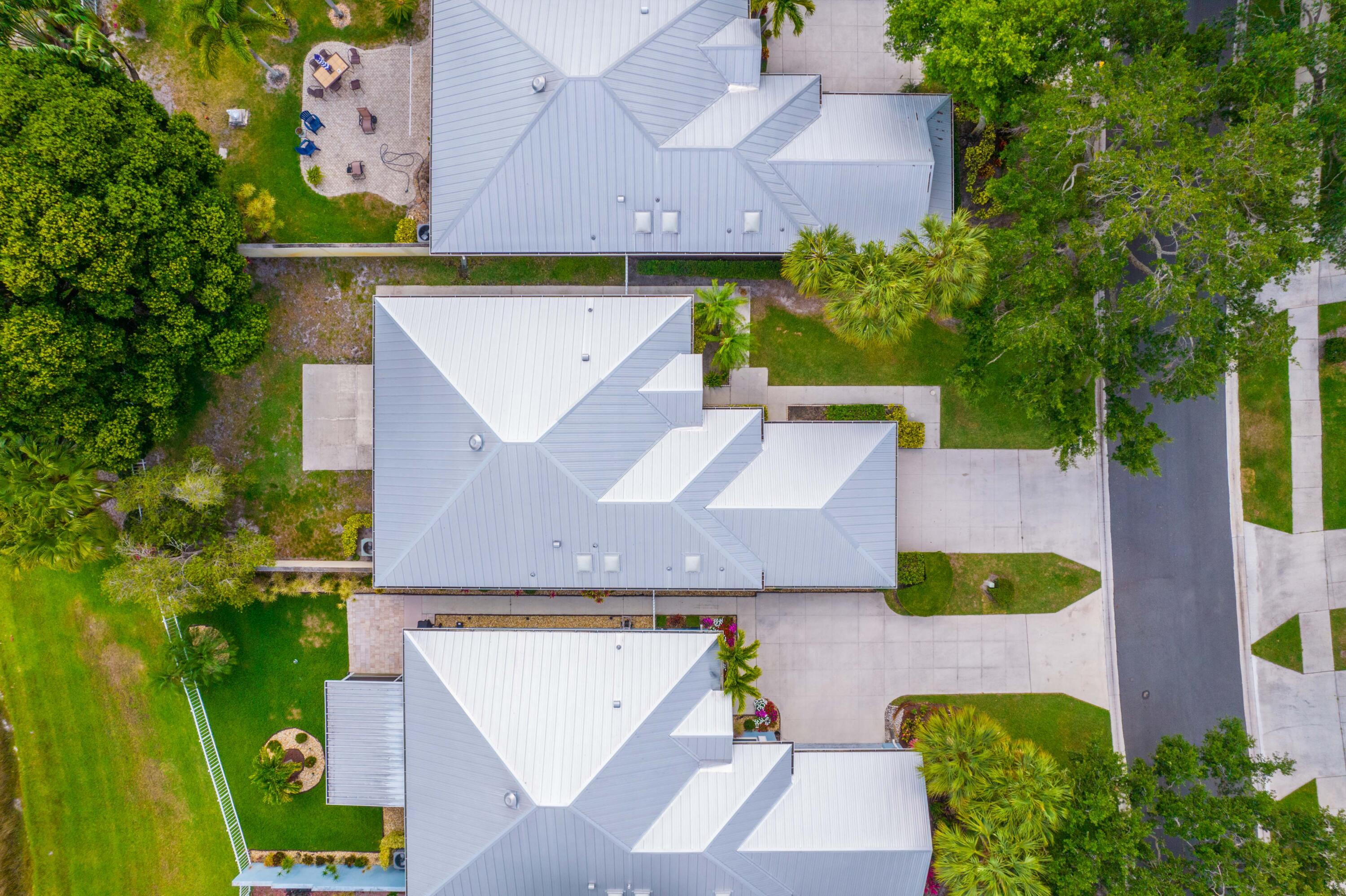 2544 SW Greenwich Way