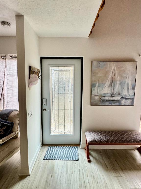 1605 S Us Highway 1 1h